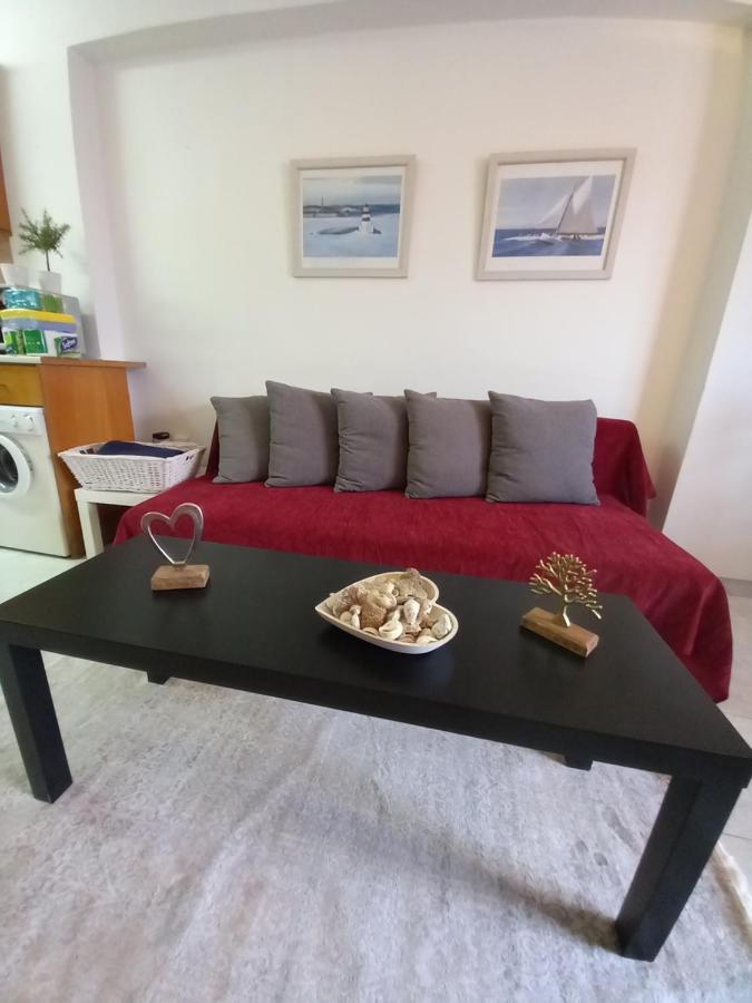 Old Town Apartment 2 라르나카 외부 사진